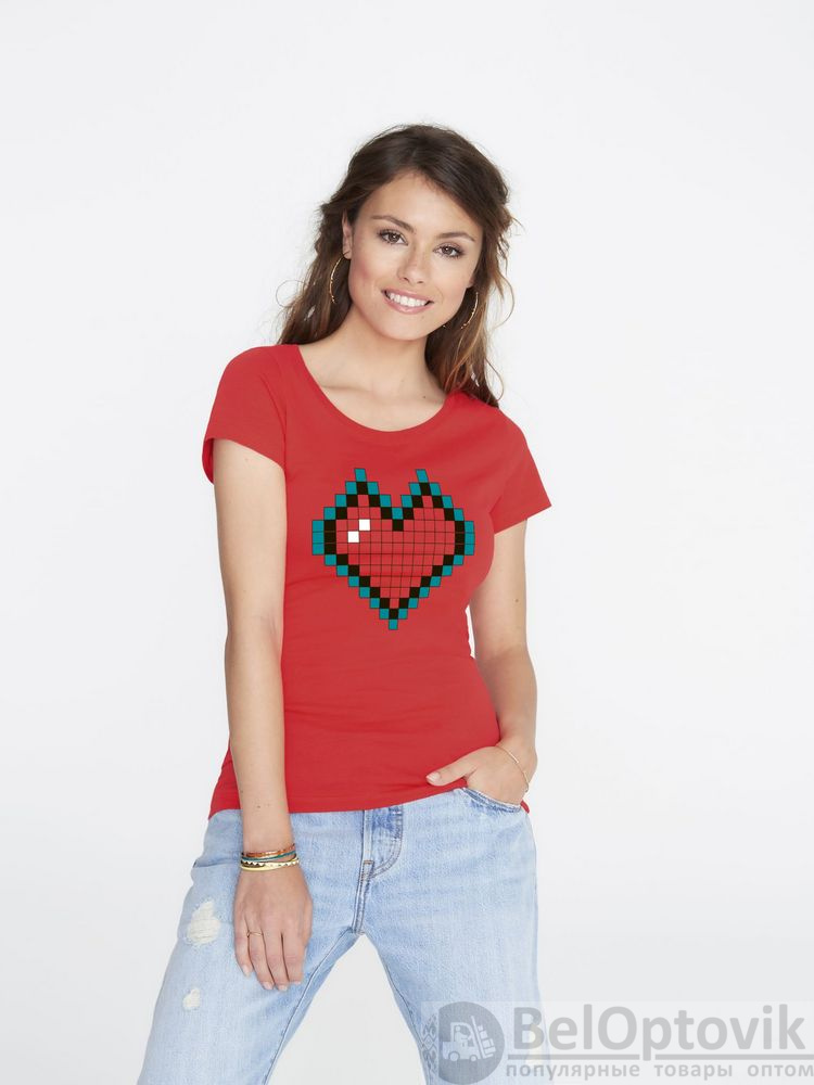 Футболка женская Pixel Heart, красная, S–XL
