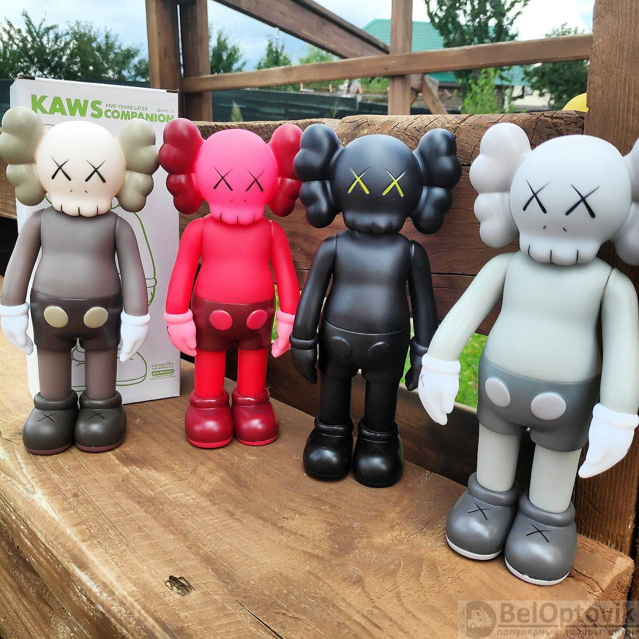 Коллекционная кукла Kaws Classic Игрушка 18 см (арт: jo-013254) от 450 ₽  рублей оптом в Москве