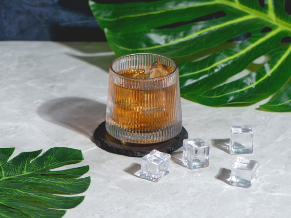 Вращающийся бокал для виски на сланцевом костере «Ventura», Цвет прозрачный