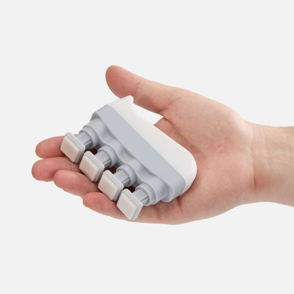 Эспандер кистевой FingerTap, серый с белым, 9х7,5х2,5 см