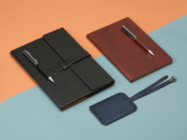 Блокнот А5 «Fabrizio», 80 листов, с цветным срезом, Цвет коричневый