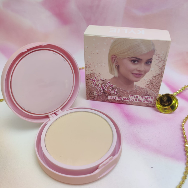 Пудра KYLIE Jenner Lasting Smooth Powder 2в1, 20g