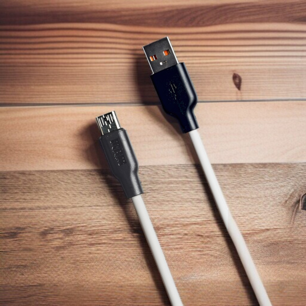 Кабель USB MRM MR29m USB-Micro, длина 1000мм, ток 3.1А, белый / Силиконовая защита и высокая прочность