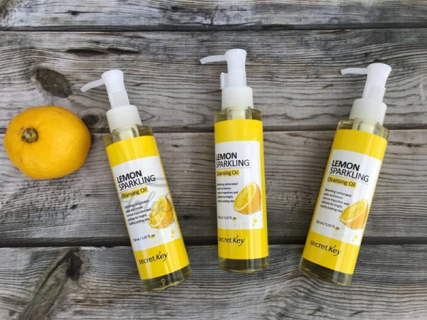 Гидрофильное масло для снятия макияжа с экстрактом лимона Secret Key Lemon Sparkling Cleansing Oil, 