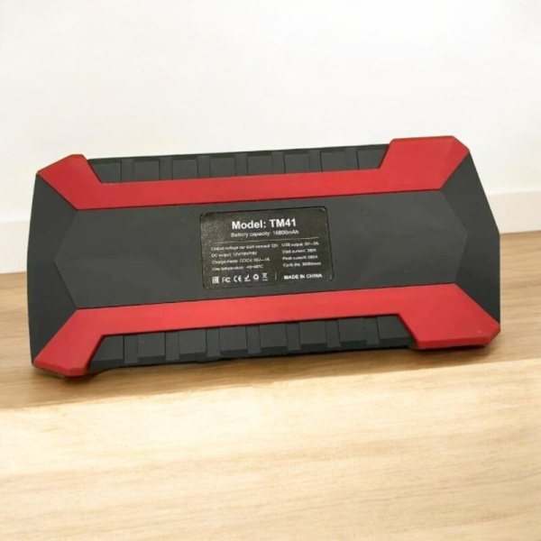 Пуско-зарядное устройство TM41 16800mAh 12V с кейсом / Универсальный и мощный прибор