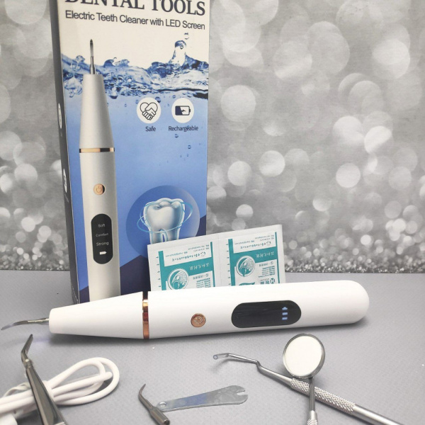 Ультразвуковой портативный скалер Electric Teeth Cleaner with LED Screen для отбеливания зубов и удаления зубного налета и камня (3 режима работы)