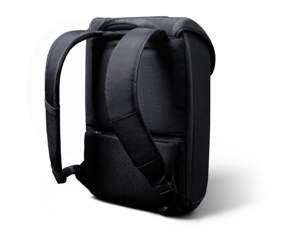 Водостойкий антикражный рюкзак Clickpack для ноутбука 15.6", Цвет черный