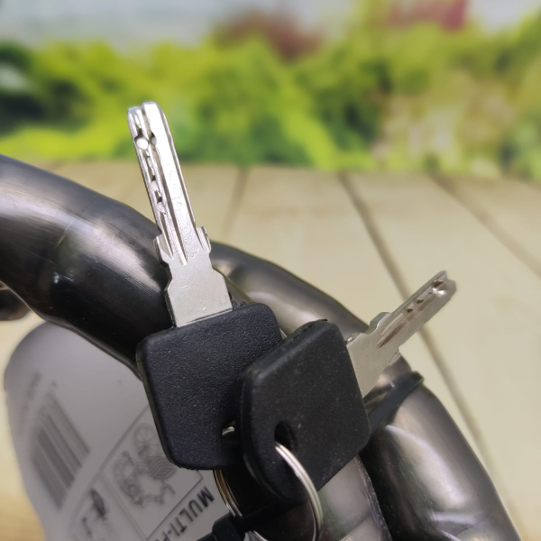 Замок-цепь противоугонный усиленный GP Tech Lock 2.5 х 100 см, стальные гильзы в пластиковой оболочк