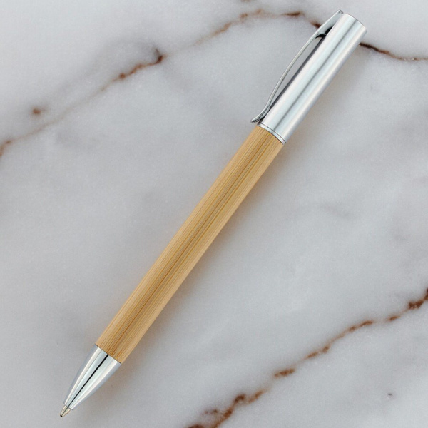 Ручка "Игнасия" с корпусом из бамбука / Экологичная и стильная