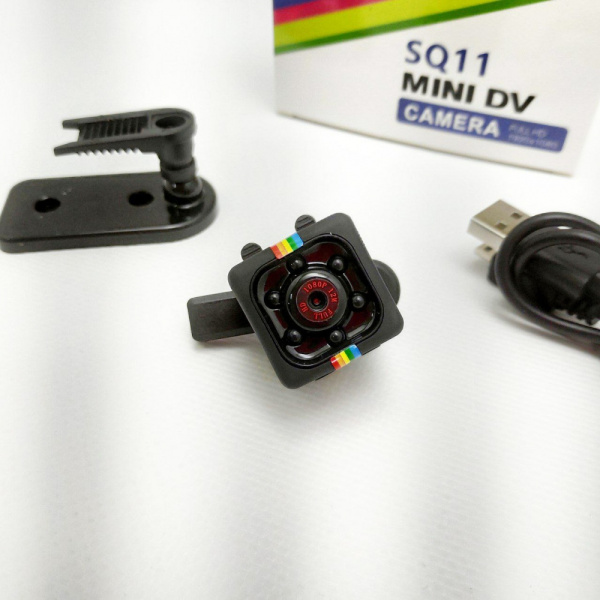 Беспроводная мини камера SQ11 Mini DV 1080P / Мини видеорегистратор/ Спорт - камера/ Ночная съемка и датчик движения