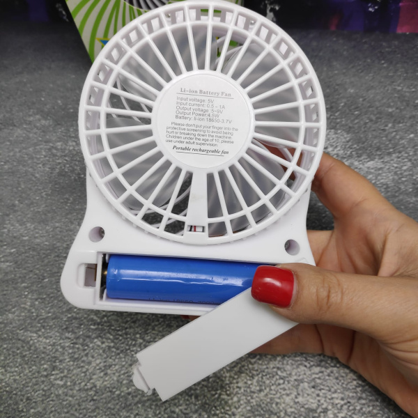 Мини вентилятор USB Fashion Mini Fan, 3 скорости обдува (заряжается от USB)